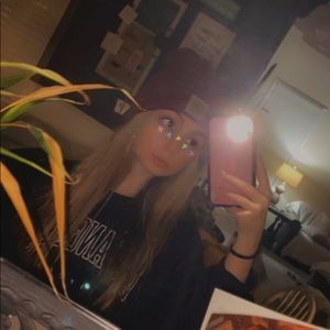 Meet your Posher, Gabby